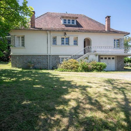 Quaint Holiday Home In Payzac With Garden Buitenkant foto